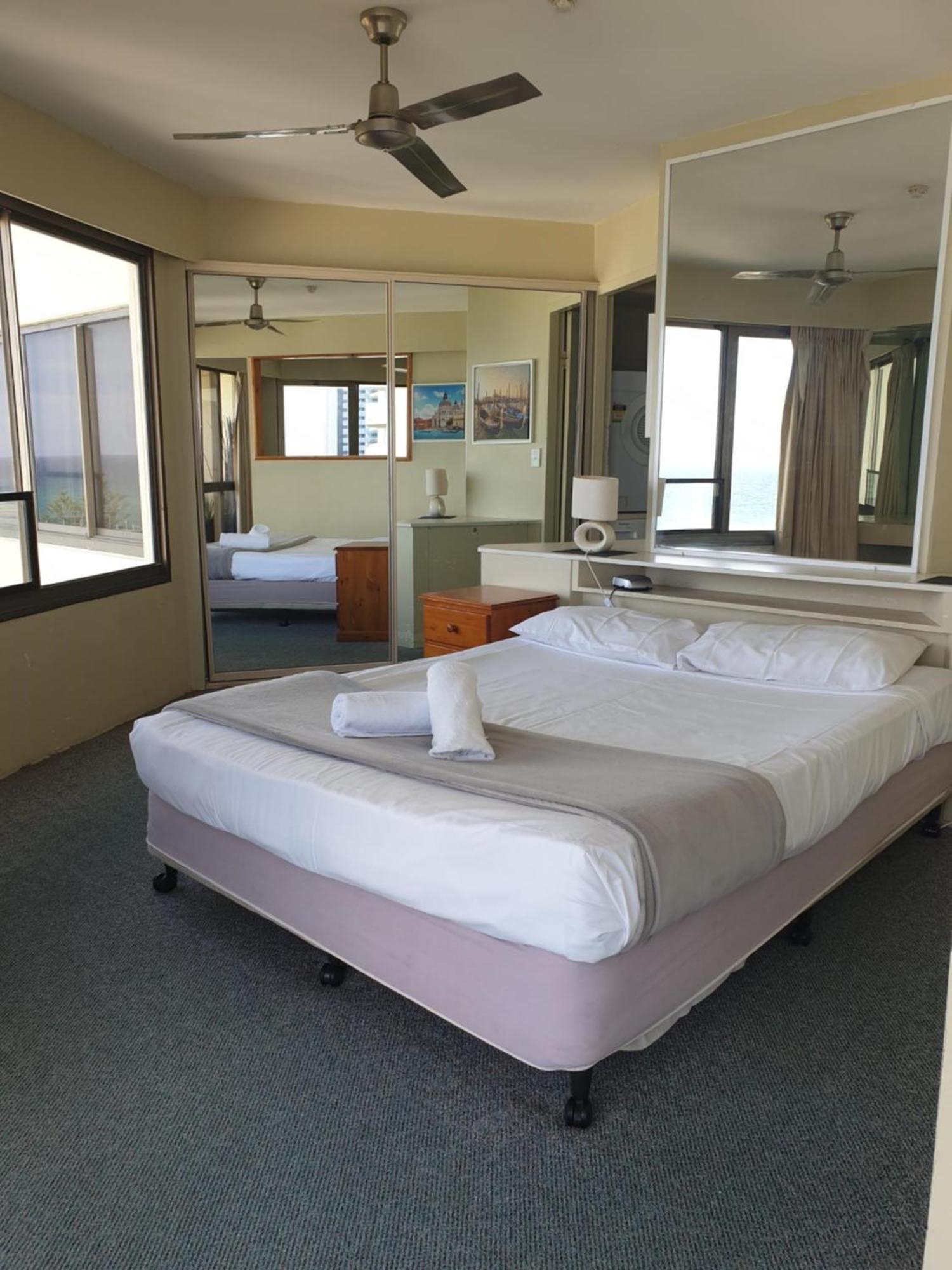 Erika'S Holiday Apartment Gold Coast Bagian luar foto