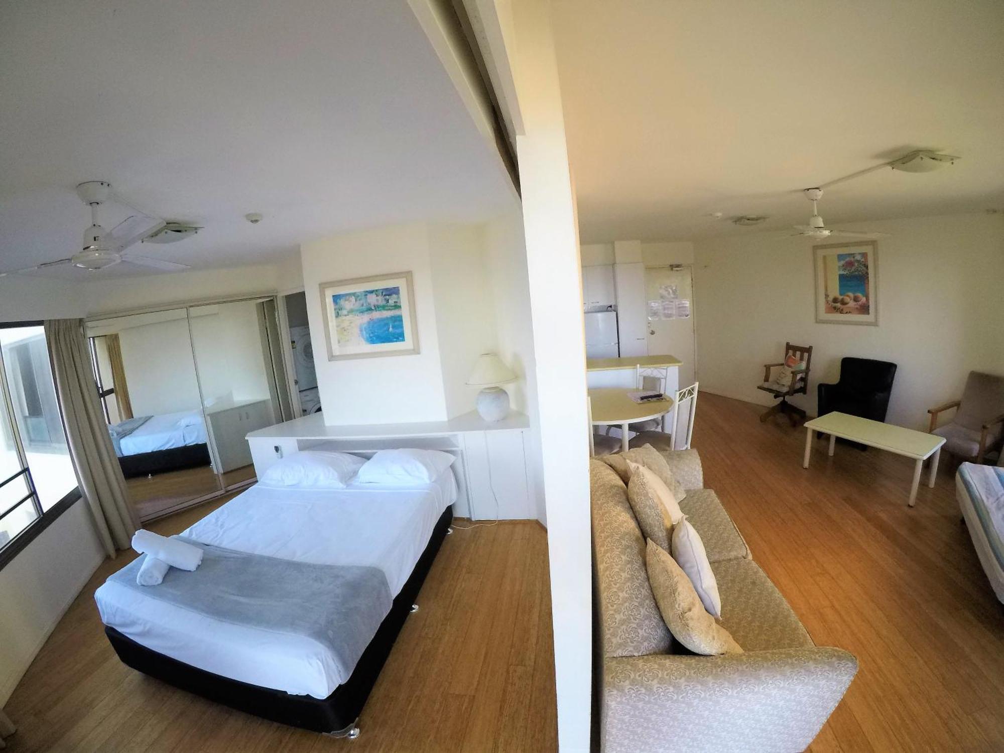 Erika'S Holiday Apartment Gold Coast Bagian luar foto
